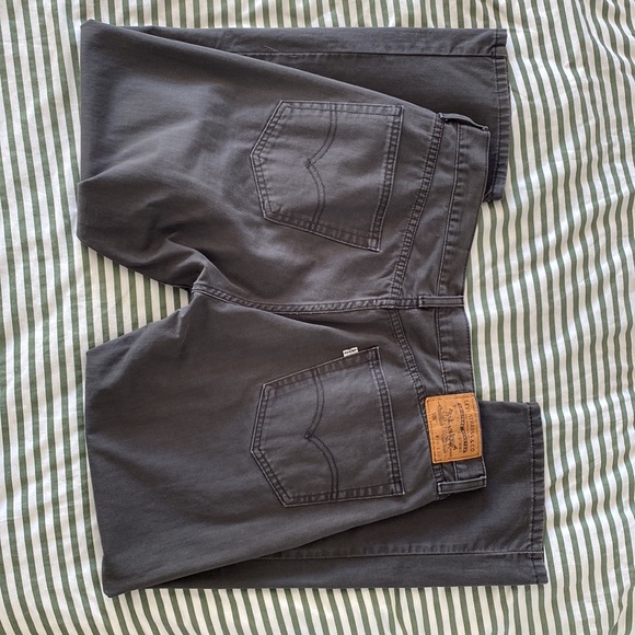 EUC LEVI’s 505 jeans 36x29 - Picture 2 of 2